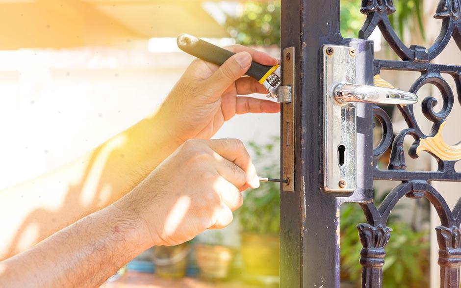 Allauch changer un cylindre de porte